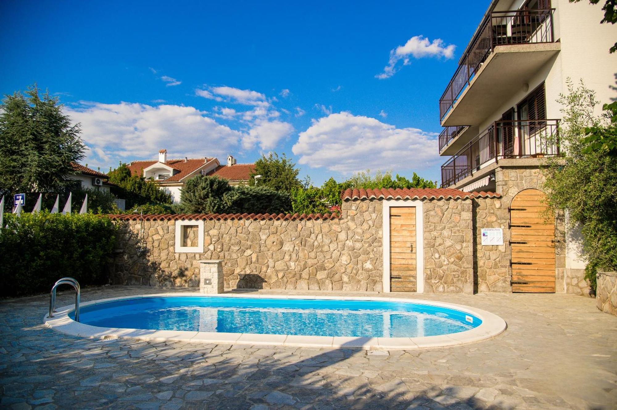 Bubi Apartments Малинска Экстерьер фото
