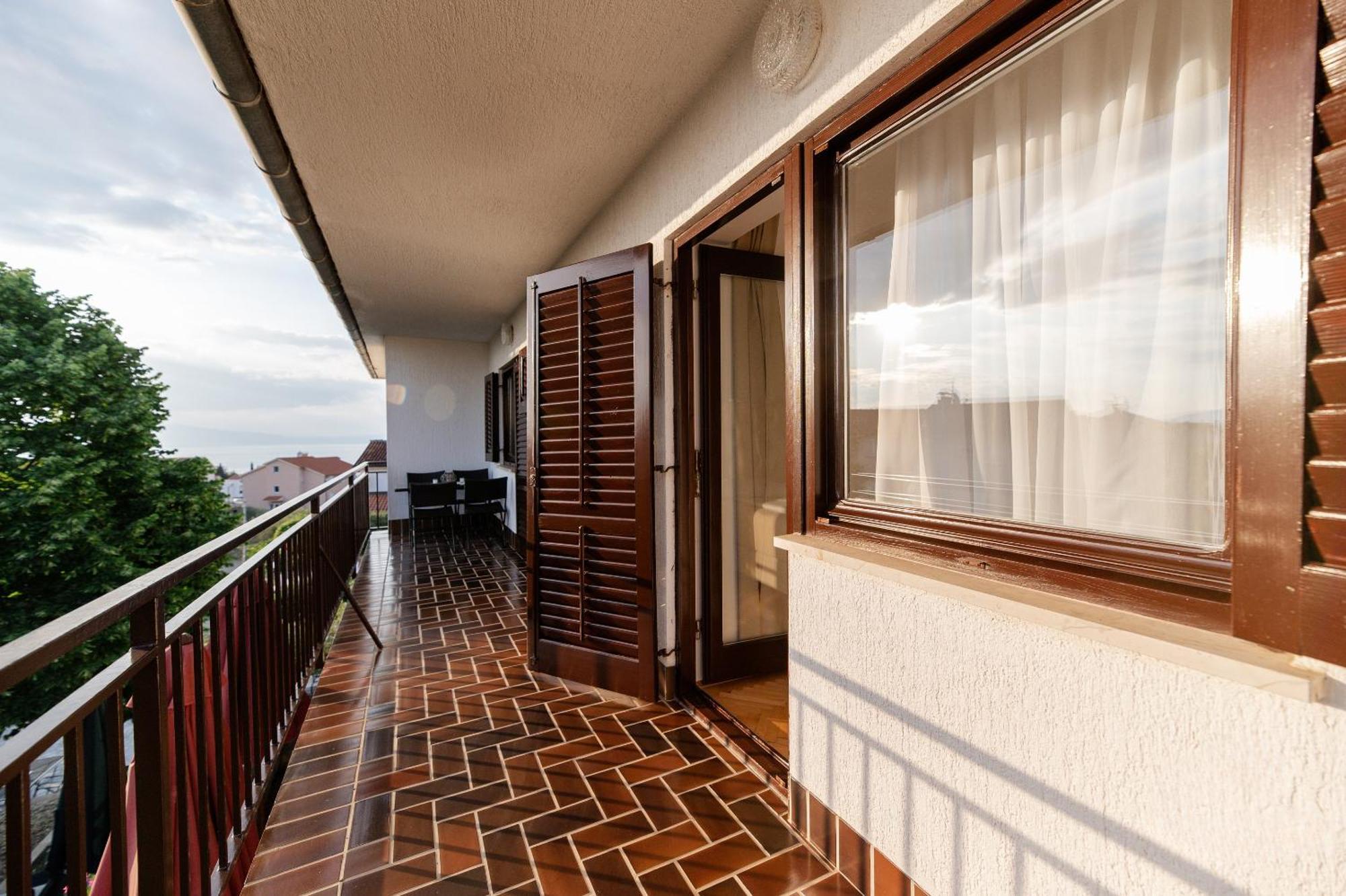 Bubi Apartments Малинска Экстерьер фото