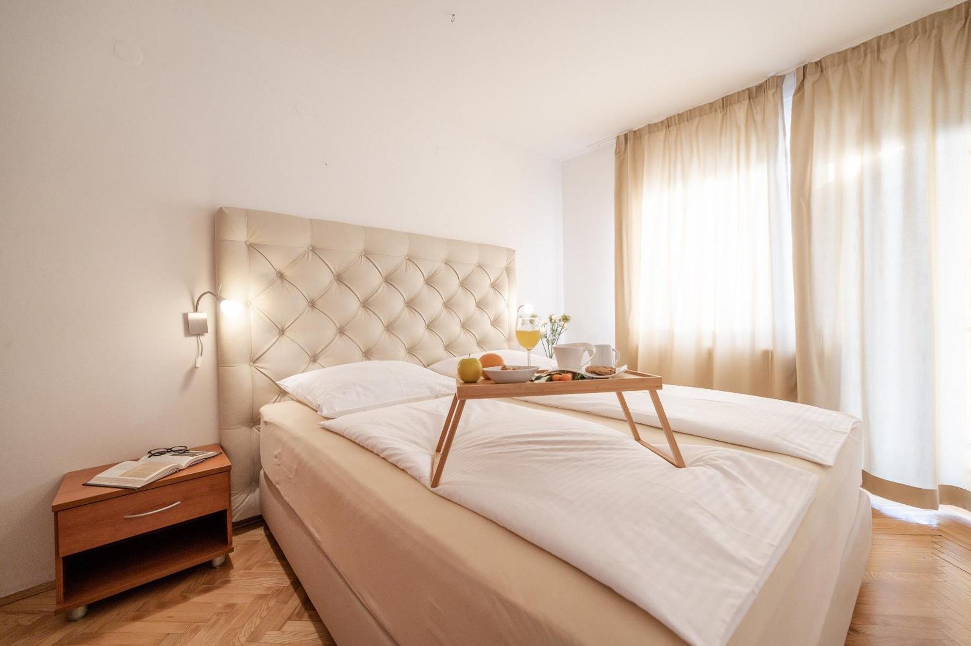 Bubi Apartments Малинска Экстерьер фото
